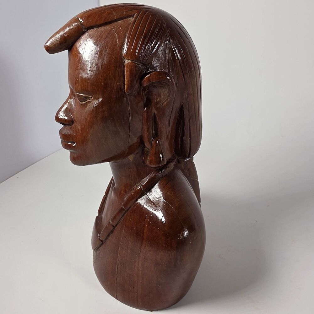 African Tibal Bust Hand carved Wood. Vintage Glossy Finish. Great detail!